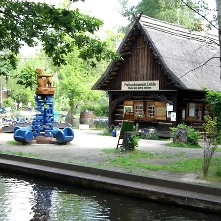 38 M Sommer-blockhaeuschen Im Spreewald *